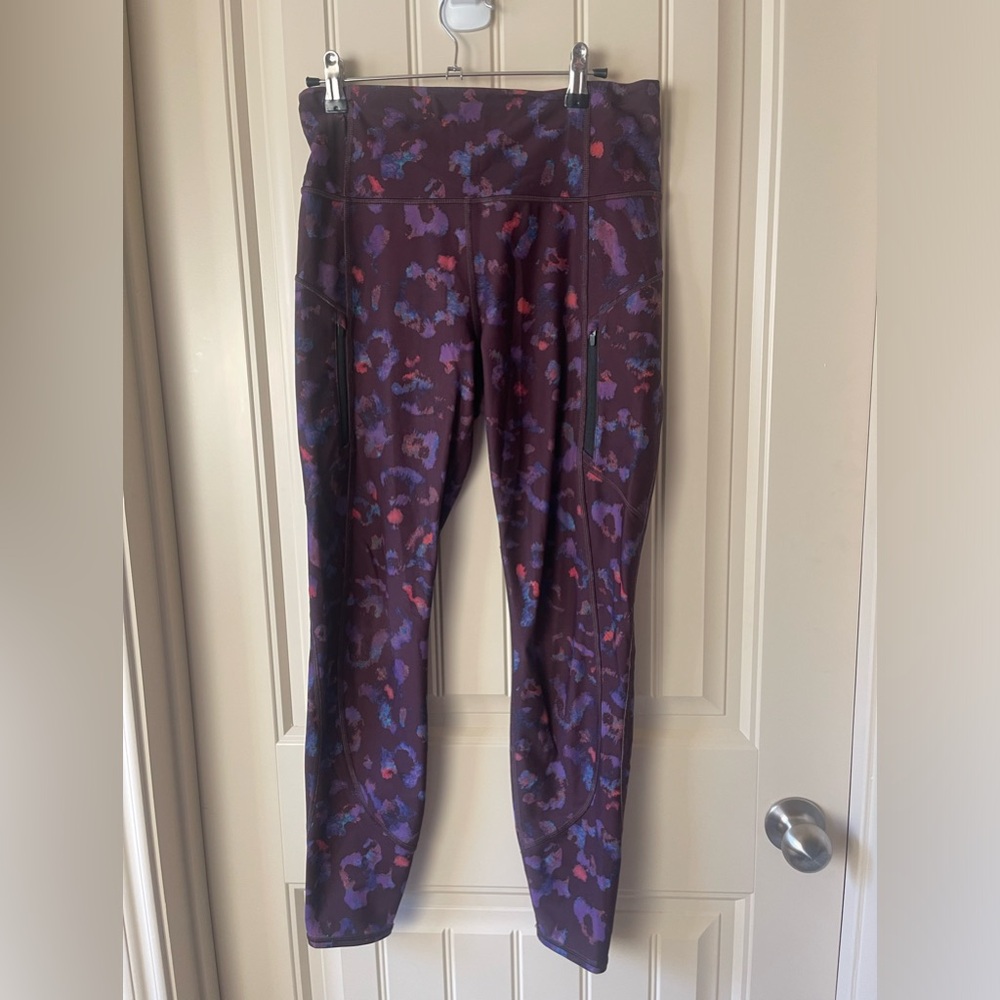 ATHLETA Rainier Reflective Leopard Tight